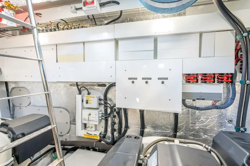 Slide: The Image of Sunseeker Predator 57 2018 - 86