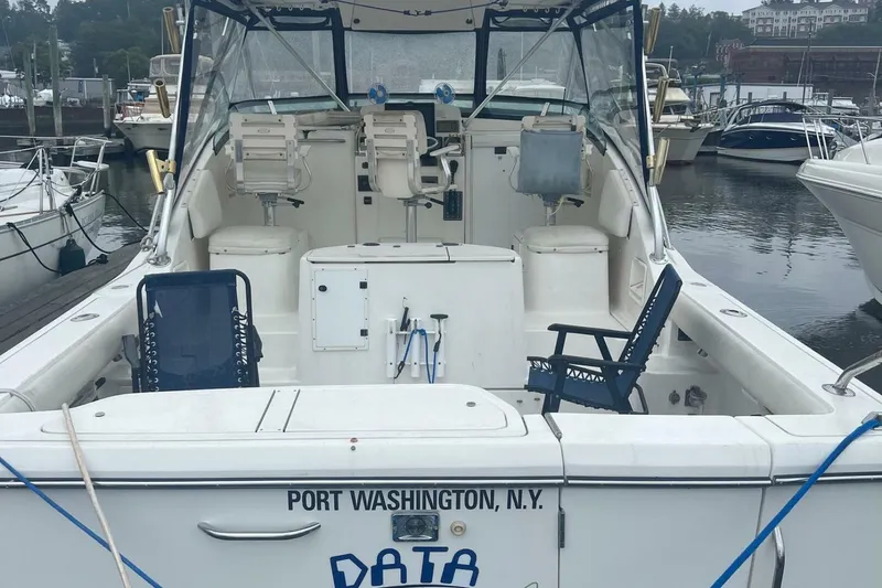 Slide: The Image of Pursuit 3000 Offshore 2001 - 3
