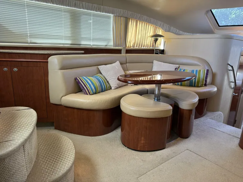 Slide: The Image of Sea Ray 390 Motor Yacht 2004 - 18