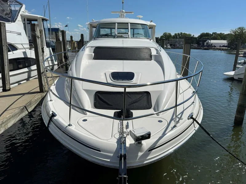 Slide: The Image of Sea Ray 390 Motor Yacht 2004 - 8