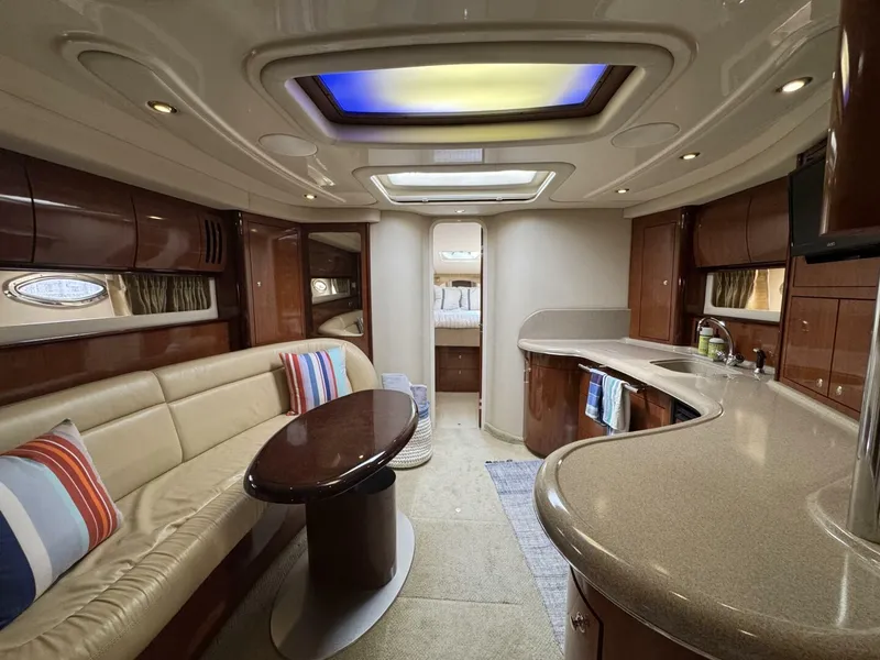 Slide: The Image of Sea Ray 420 Sundancer 2003 - 22