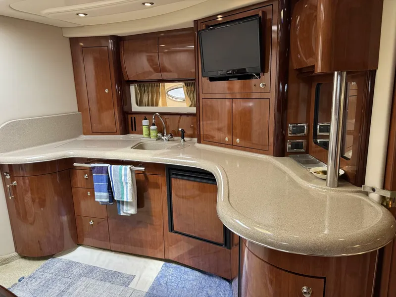 Slide: The Image of Sea Ray 420 Sundancer 2003 - 28