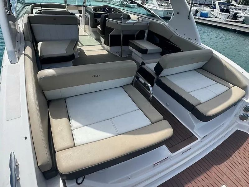 Slide: The Image of Regal 3200 Bowrider 2013 - 4