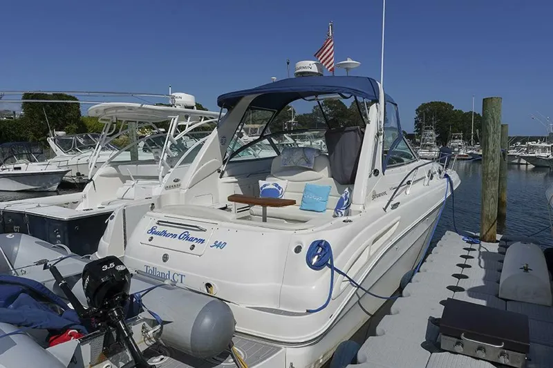 Slide: The Image of Sea Ray 340 Sundancer 2001 - 4