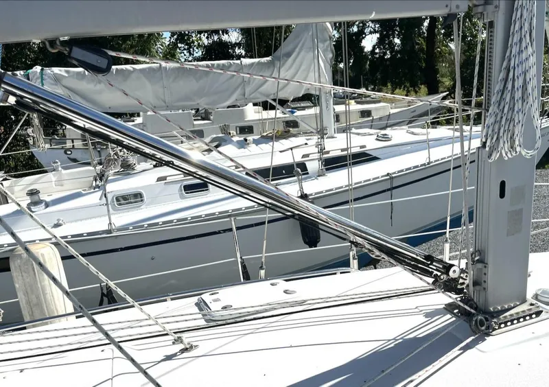 Slide: The Image of Catalina 350 2003 - 47