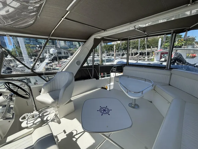 Slide: The Image of Navigator 4400 pilot house 2004 - 20