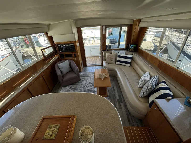 Slide: The Image of Navigator 4400 pilot house 2004 - 7
