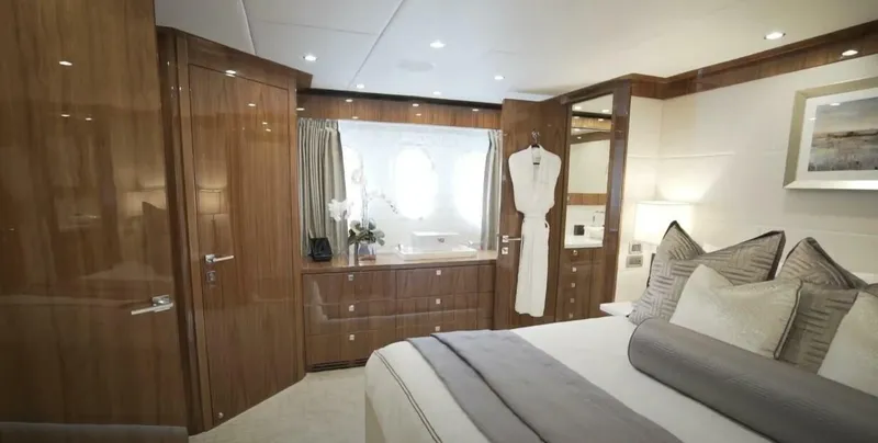 Slide: The Image of Hargrave Raised Pilothouse 2017 - 16
