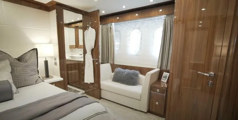 Slide: The Image of Hargrave Raised Pilothouse 2017 - 17