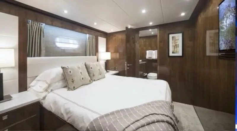 Slide: The Image of Hargrave Raised Pilothouse 2017 - 19