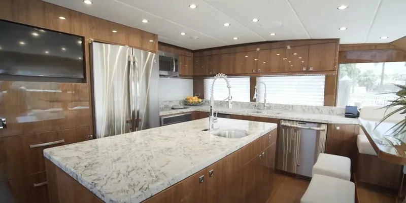 Slide: The Image of Hargrave Raised Pilothouse 2017 - 9