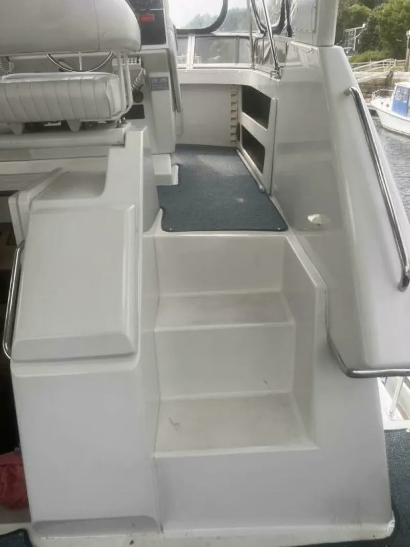 Slide: The Image of Carver Yachts Aft Cabin Motor Yacht 1994 - 25