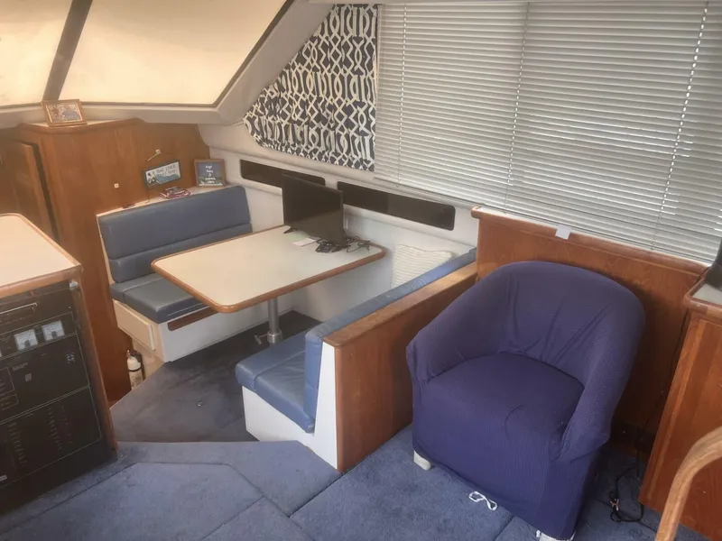 Slide: The Image of Carver Yachts Aft Cabin Motor Yacht 1994 - 31