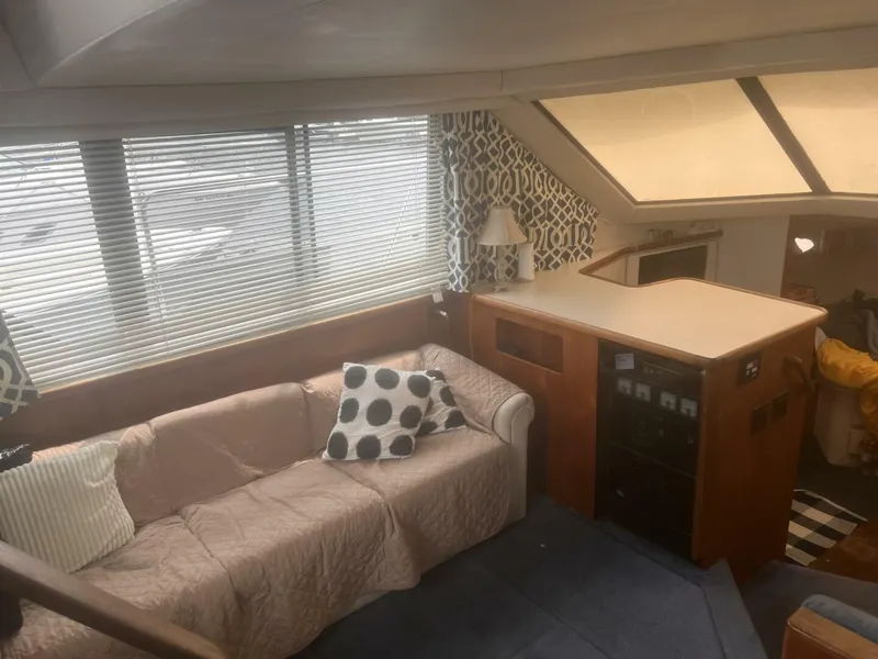 Slide: The Image of Carver Yachts Aft Cabin Motor Yacht 1994 - 32