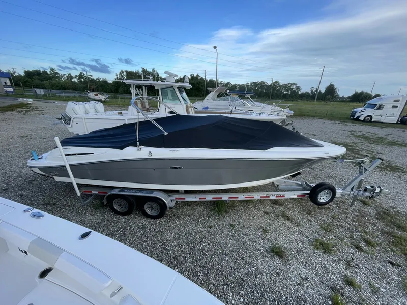 The Image of Sea Ray 2006 - 0