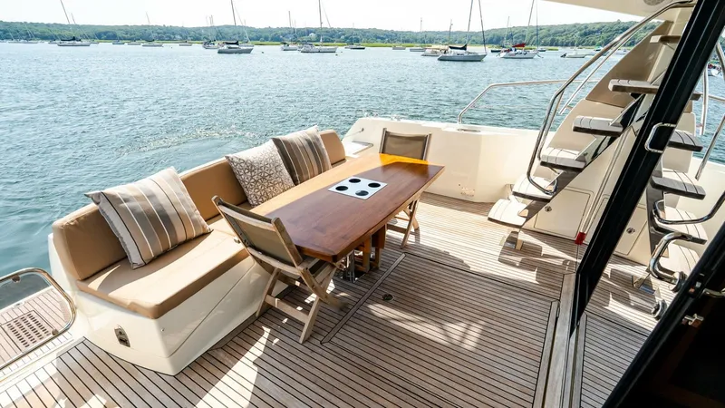 Slide: The Image of Prestige 550 Flybridge 2014 - 16