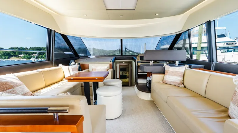Slide: The Image of Prestige 550 Flybridge 2014 - 21