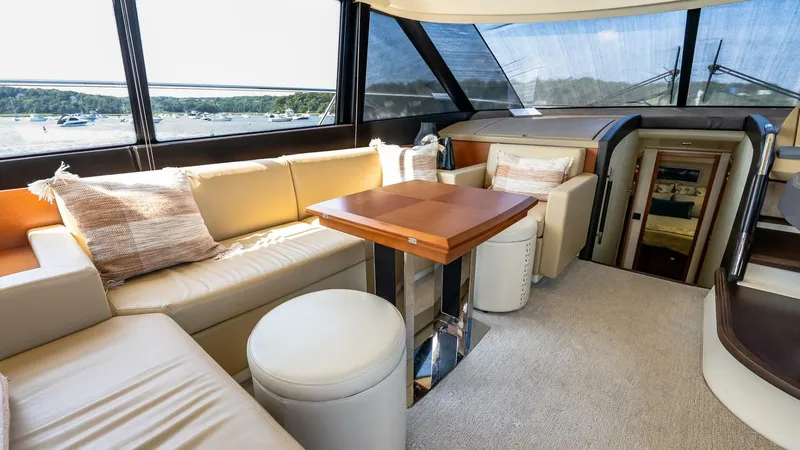 Slide: The Image of Prestige 550 Flybridge 2014 - 27