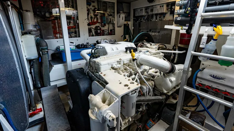 Slide: The Image of Prestige 550 Flybridge 2014 - 48