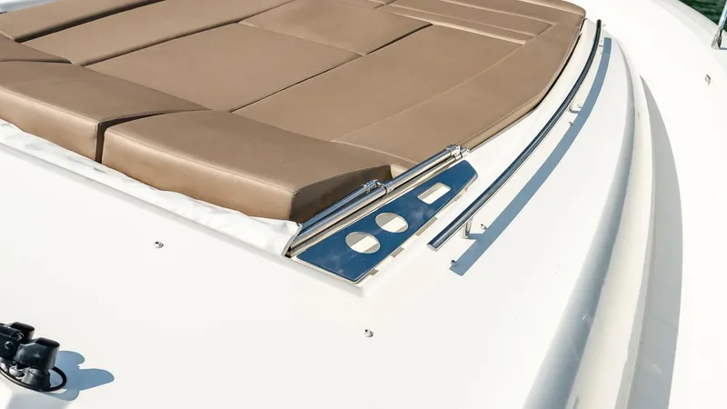 Slide: The Image of Prestige 550 Flybridge 2014 - 9