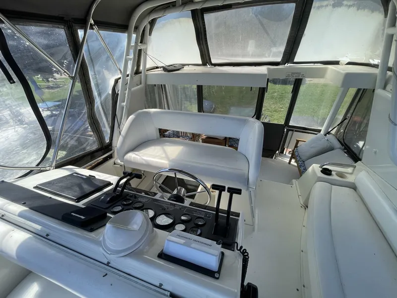 Slide: The Image of Silverton 34 Motor Yacht 1994 - 21