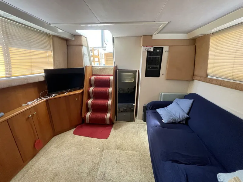 Slide: The Image of Silverton 34 Motor Yacht 1994 - 27