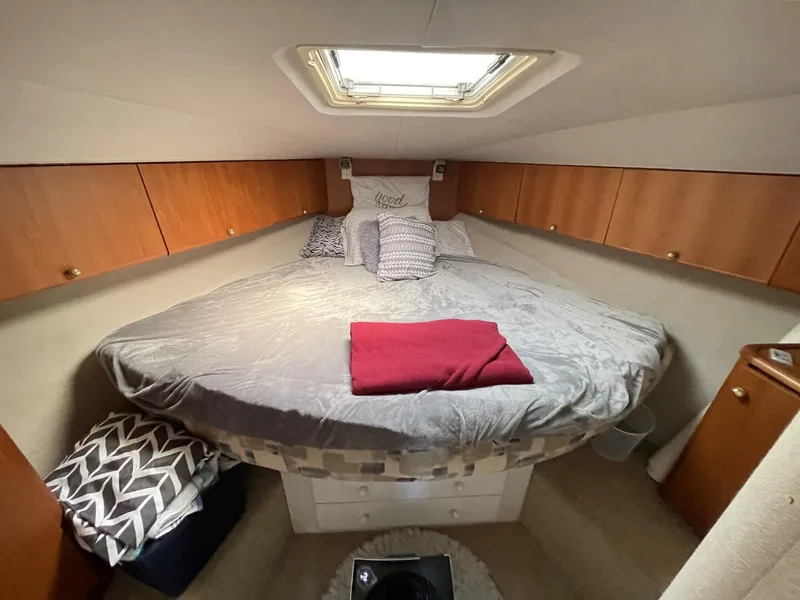 Slide: The Image of Silverton 34 Motor Yacht 1994 - 30