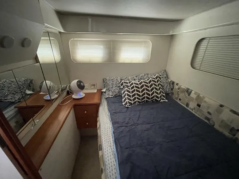 Slide: The Image of Silverton 34 Motor Yacht 1994 - 35