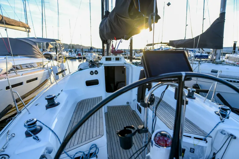 Slide: The Image of J Boats 112E 2020 - 17