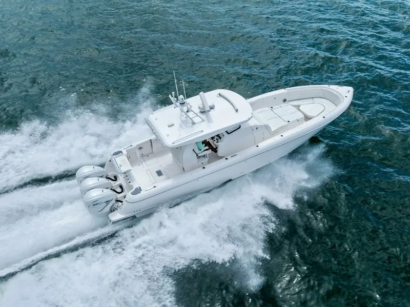Slide: The Image of Intrepid 407 Nomad SE 2020 - 42