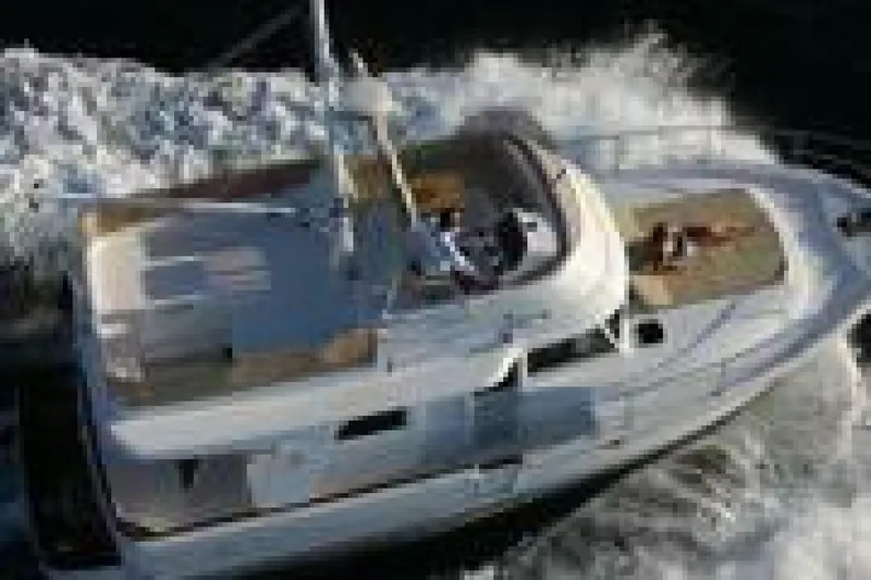 Slide: The Image of Beneteau Swift Trawler 34 2016 - 17