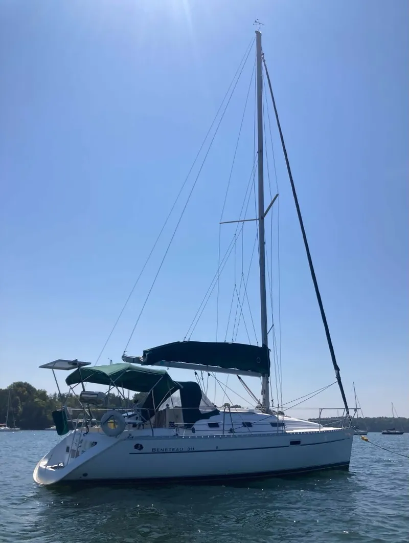 The Image of Beneteau 2003 - 0