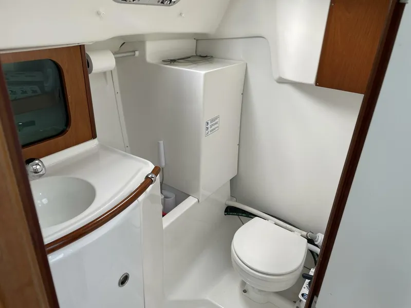 Slide: The Image of Beneteau 2003 - 5