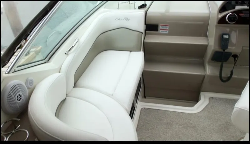 Slide: The Image of Sea Ray 260 Sundancer 2007 - 8
