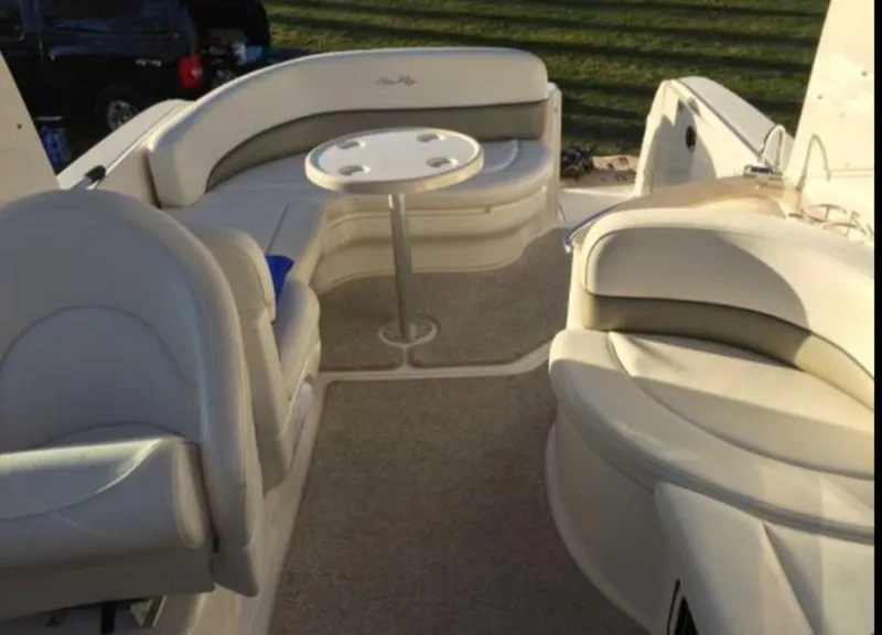 Slide: The Image of Sea Ray 260 Sundancer 2007 - 9