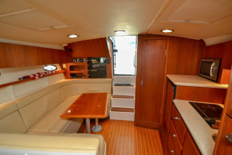 Slide: The Image of Tiara 3100 Open LE 2003 - 14