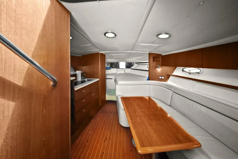 Slide: The Image of Tiara 3100 Open LE 2003 - 17