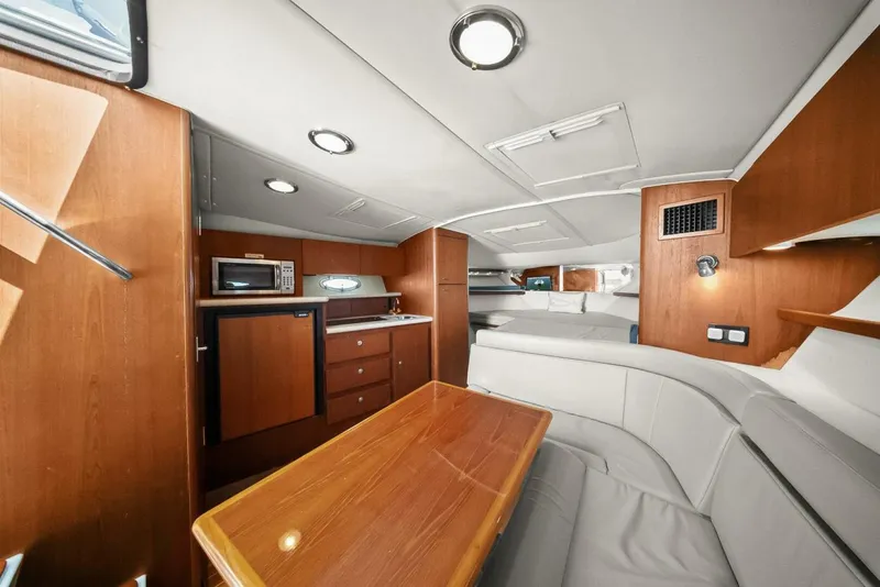 Slide: The Image of Tiara 3100 Open LE 2003 - 22