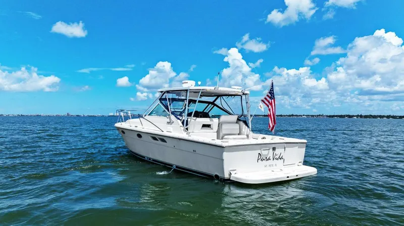 Slide: The Image of Tiara 3100 Open LE 2003 - 36