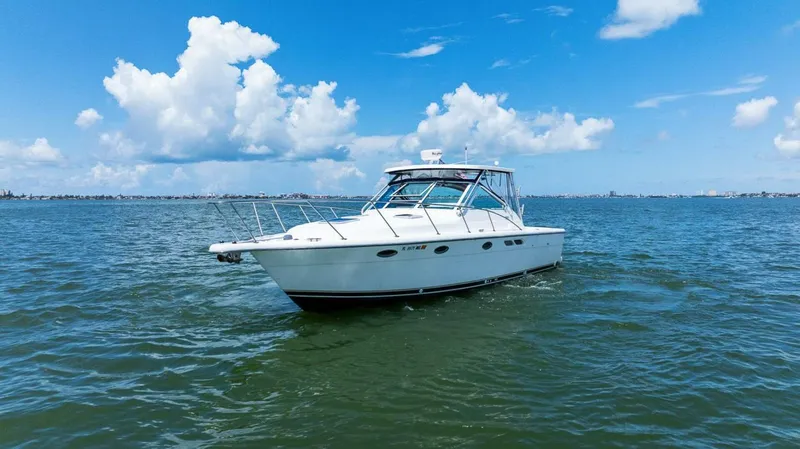 Slide: The Image of Tiara 3100 Open LE 2003 - 42