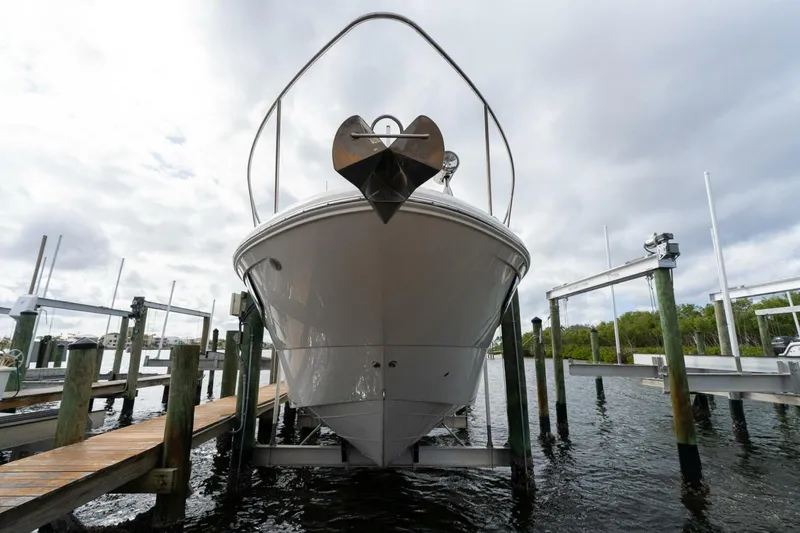Slide: The Image of Sea Ray 330 Sundancer 2016 - 39