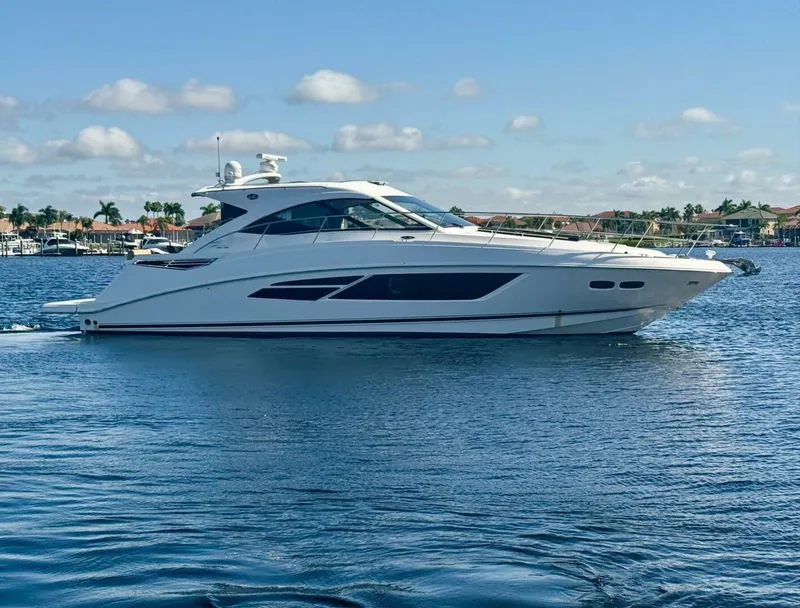 The Image of Sea Ray 510 Sundancer 2015 - 0
