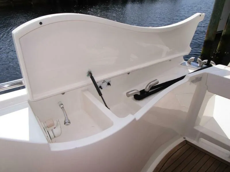 Slide: The Image of Ferretti 590 Motor Yacht 2003 - 38