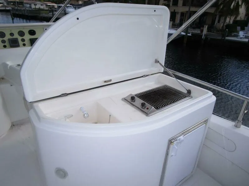 Slide: The Image of Ferretti 590 Motor Yacht 2003 - 42