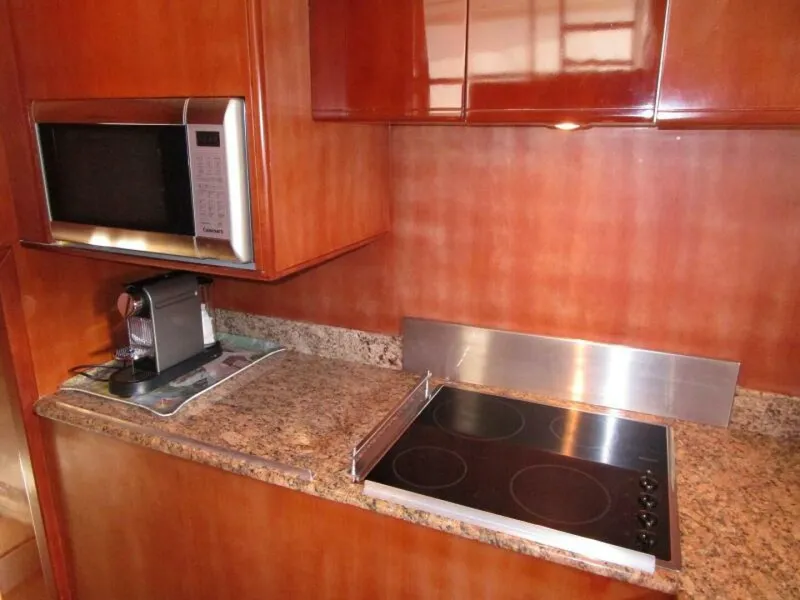 Slide: The Image of Ferretti 590 Motor Yacht 2003 - 7