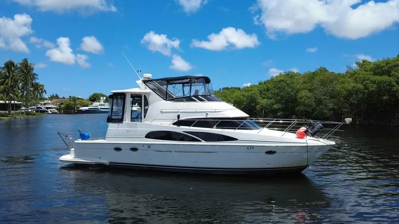Slide: The Image of Carver Yachts 444 Cockpit Motor Yacht 2005 - 3