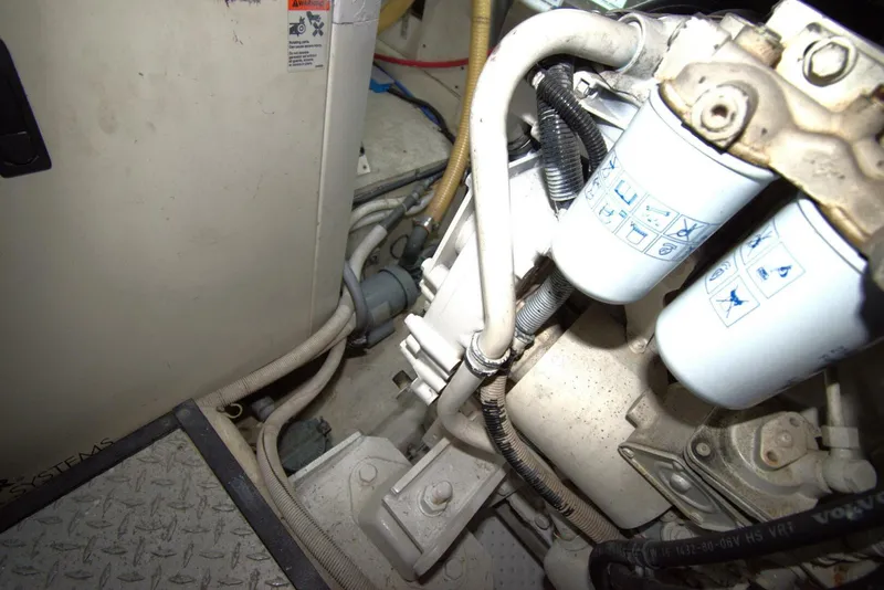 Slide: The Image of Carver Yachts 444 Cockpit Motor Yacht 2005 - 51