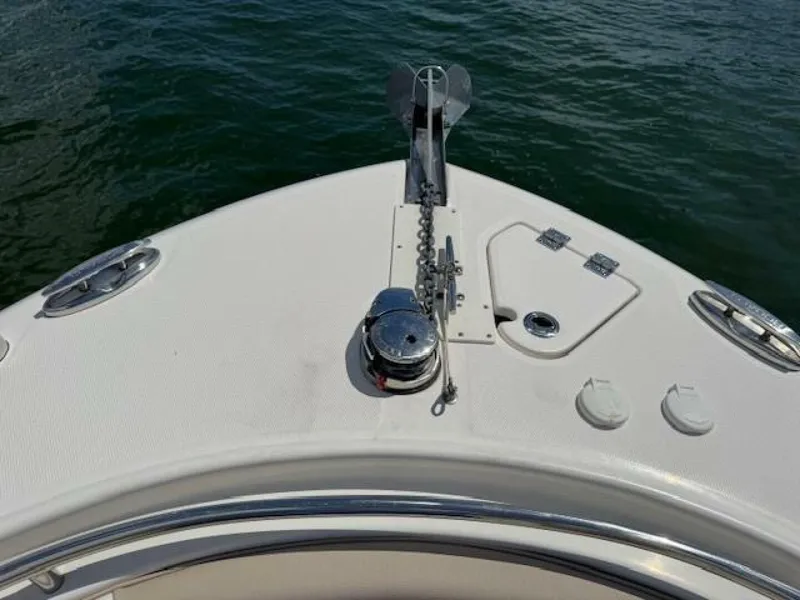 Slide: The Image of Robalo R242 Center Console 2021 - 20