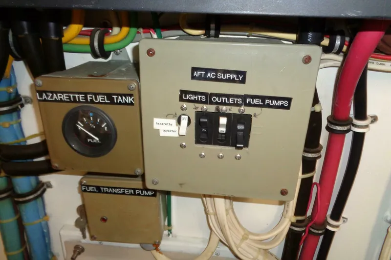 Slide: The Image of Hatteras 70 Cockpit Motor Yacht 1987 - 114