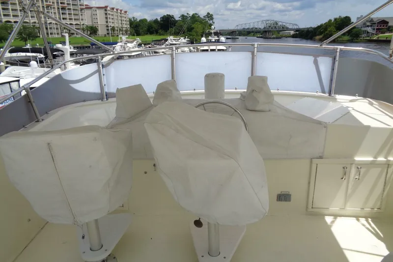Slide: The Image of Hatteras 70 Cockpit Motor Yacht 1987 - 22